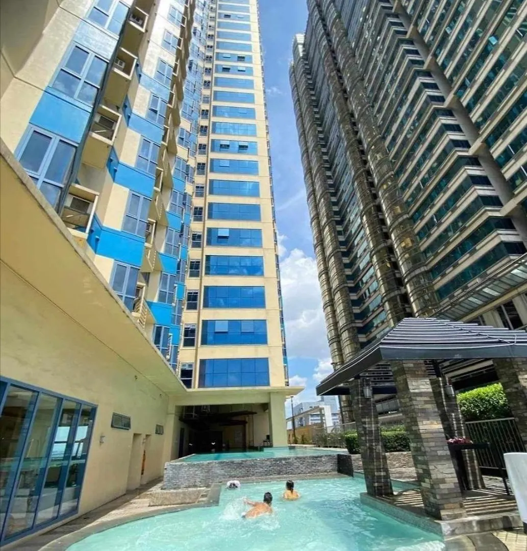 Family Budget Room Manila Apartment