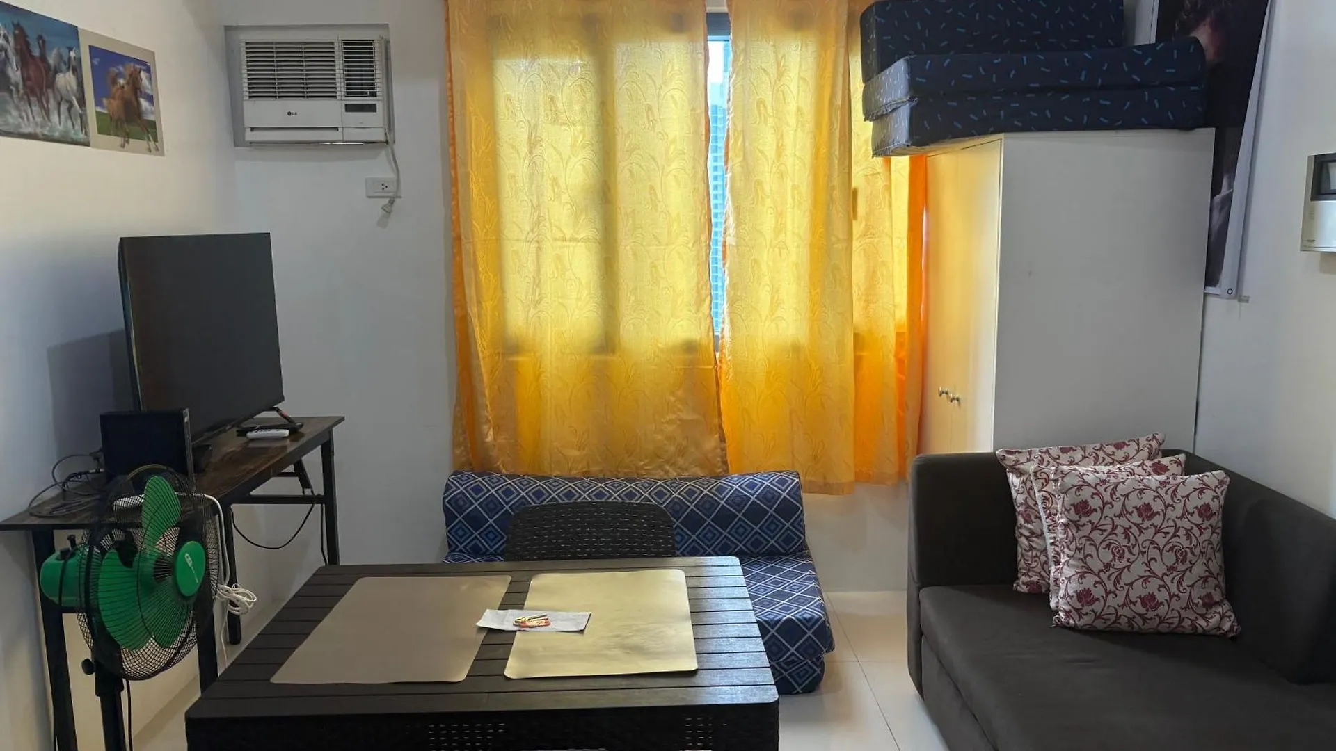 Apartment Family Budget Room Manila Philippines